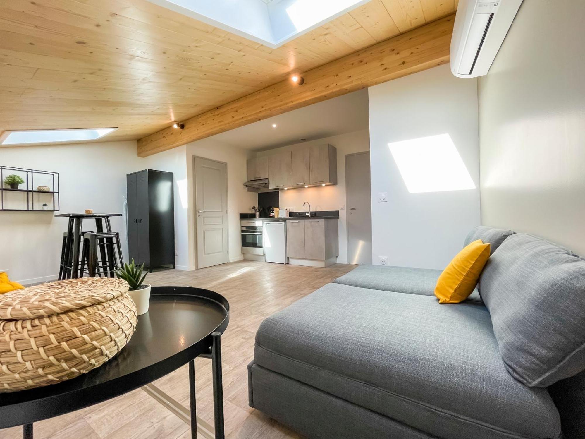 Studios Climatises En Centre Ville Bordeaux Bagian luar foto