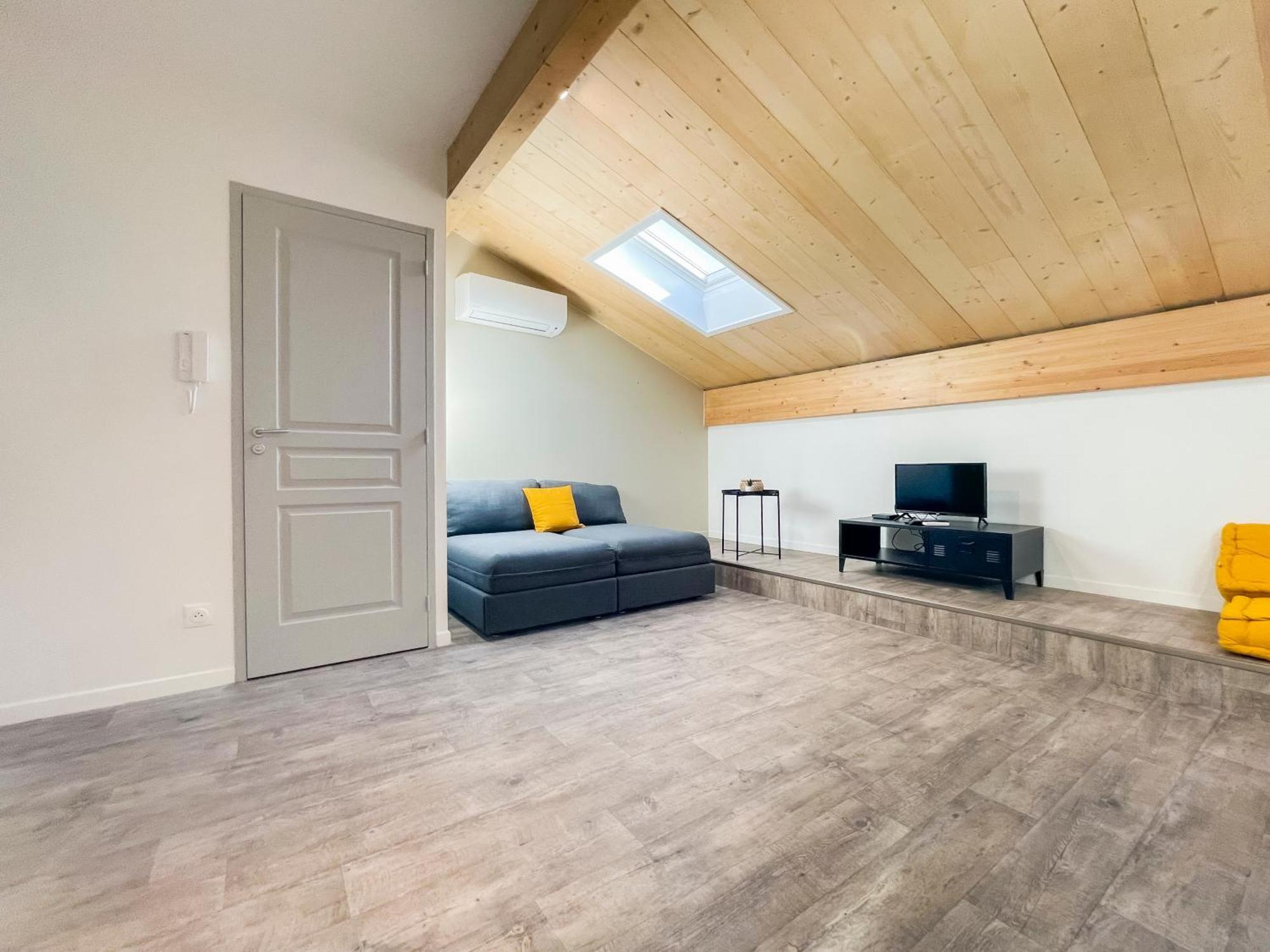 Studios Climatises En Centre Ville Bordeaux Bagian luar foto