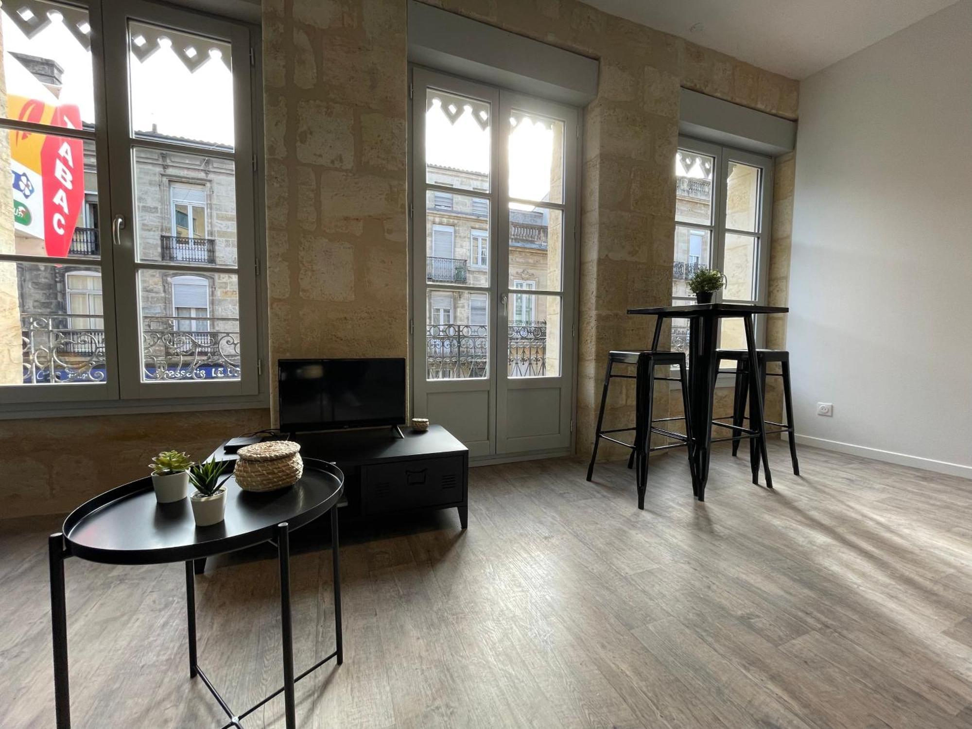 Studios Climatises En Centre Ville Bordeaux Bagian luar foto